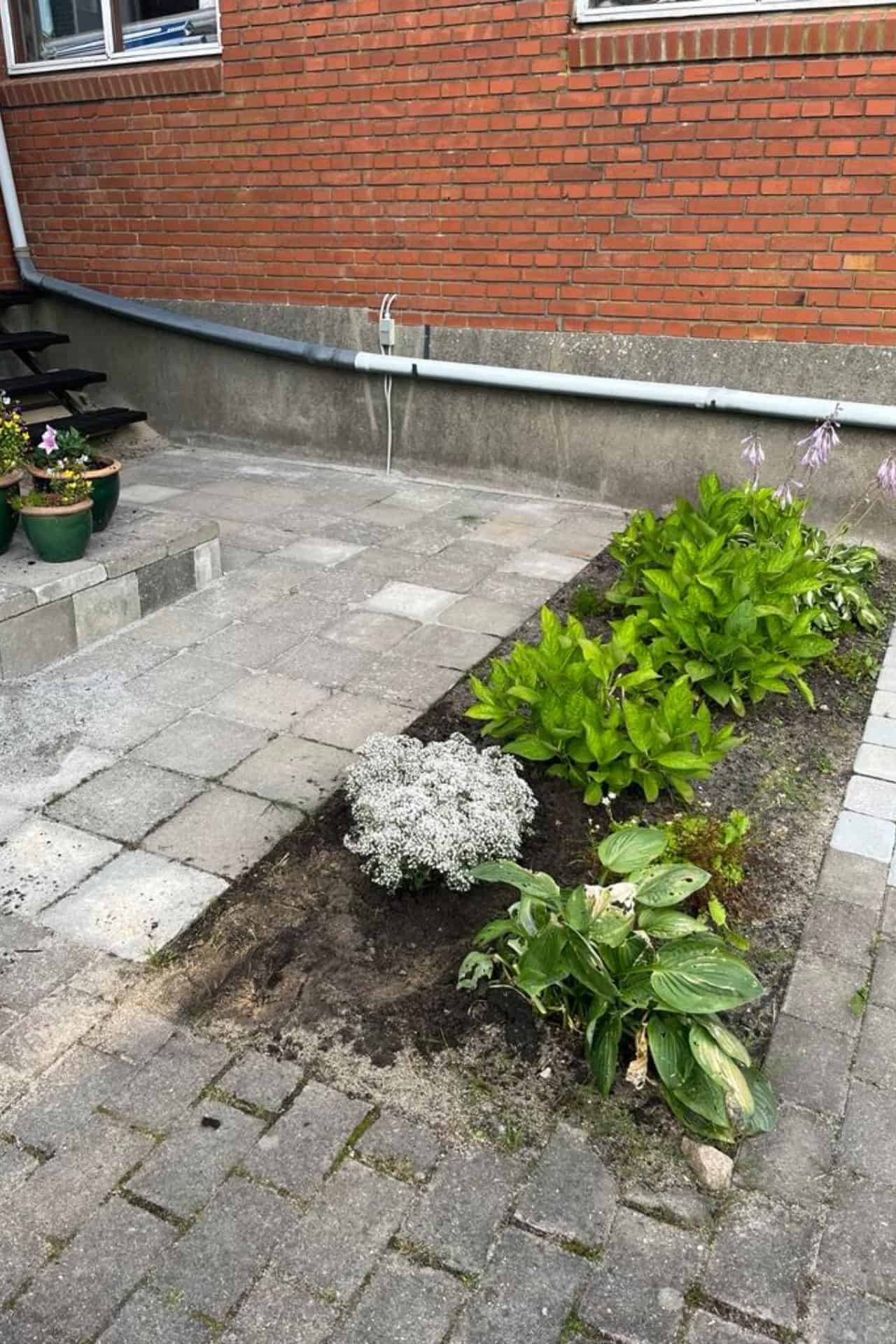 Få et flot udeareal med Keramiske fliser udendørs lavet af en Anlægsgartner i Silkeborg